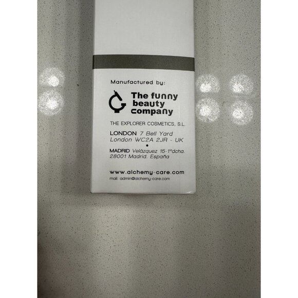 Alchemy Care Cosmetics The 2 Phases cleanser Almond Oil & Vitamin E Exp 12/29 - Picture 4 of 6